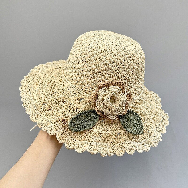 Elégant chapeau de paille en crochet avec volants