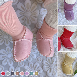 Chaussons doux pour bébé en peluche