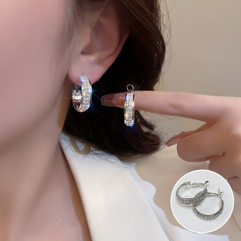 Petites Boucles d'Oreilles Créoles Scintillantes